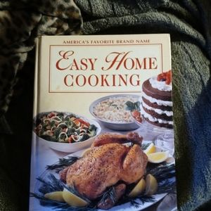 Publications International LTD America's Favorite Brand Name Easy Home Cooking